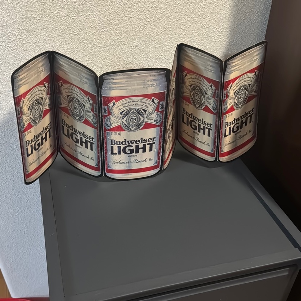 1982 Budweiser Light Paper 2 sided, folding Decorative Advertising Piece